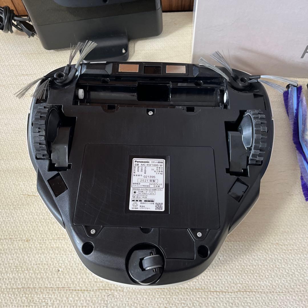 Panasonic ルーロ　MC-RSF1000-W ロボット掃除機