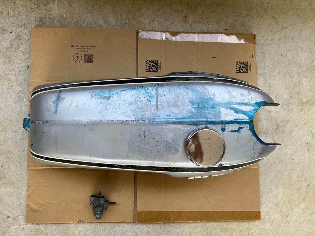 ホンダ　CB50 JX 純正タンクHONDA 希少品