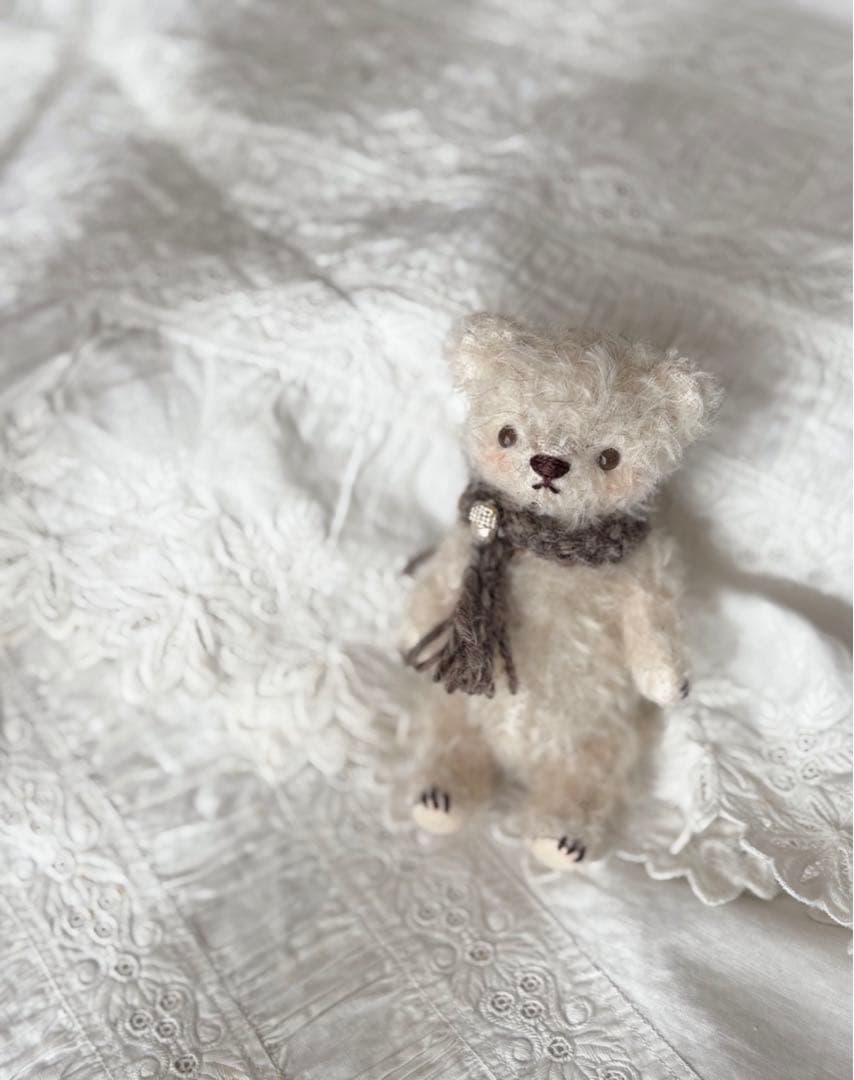 ちびくまcocolilou 小さなモヘアのテディベア