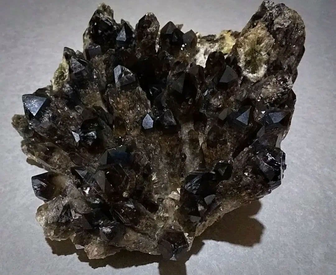 モリオン(黒水晶)クラスタ  特大