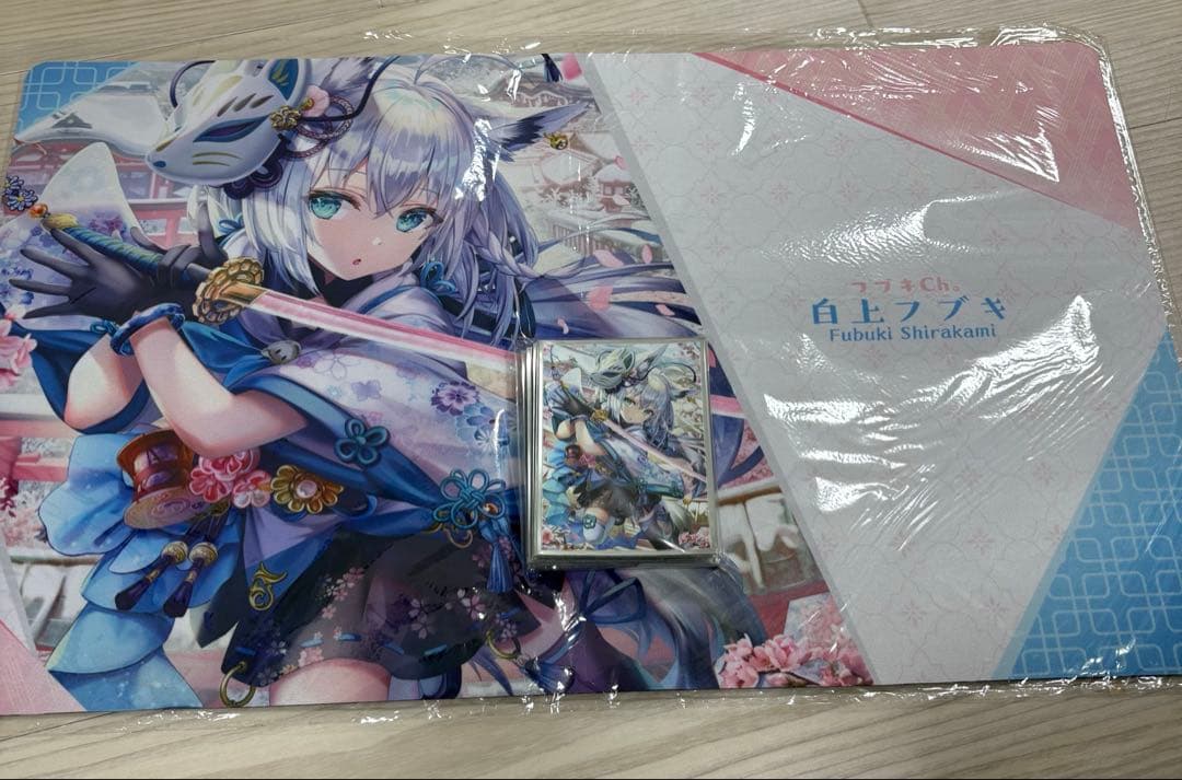 ホロライブ　プレイマット　スリーブ　セット白上フブキ ミッドナイトブルー