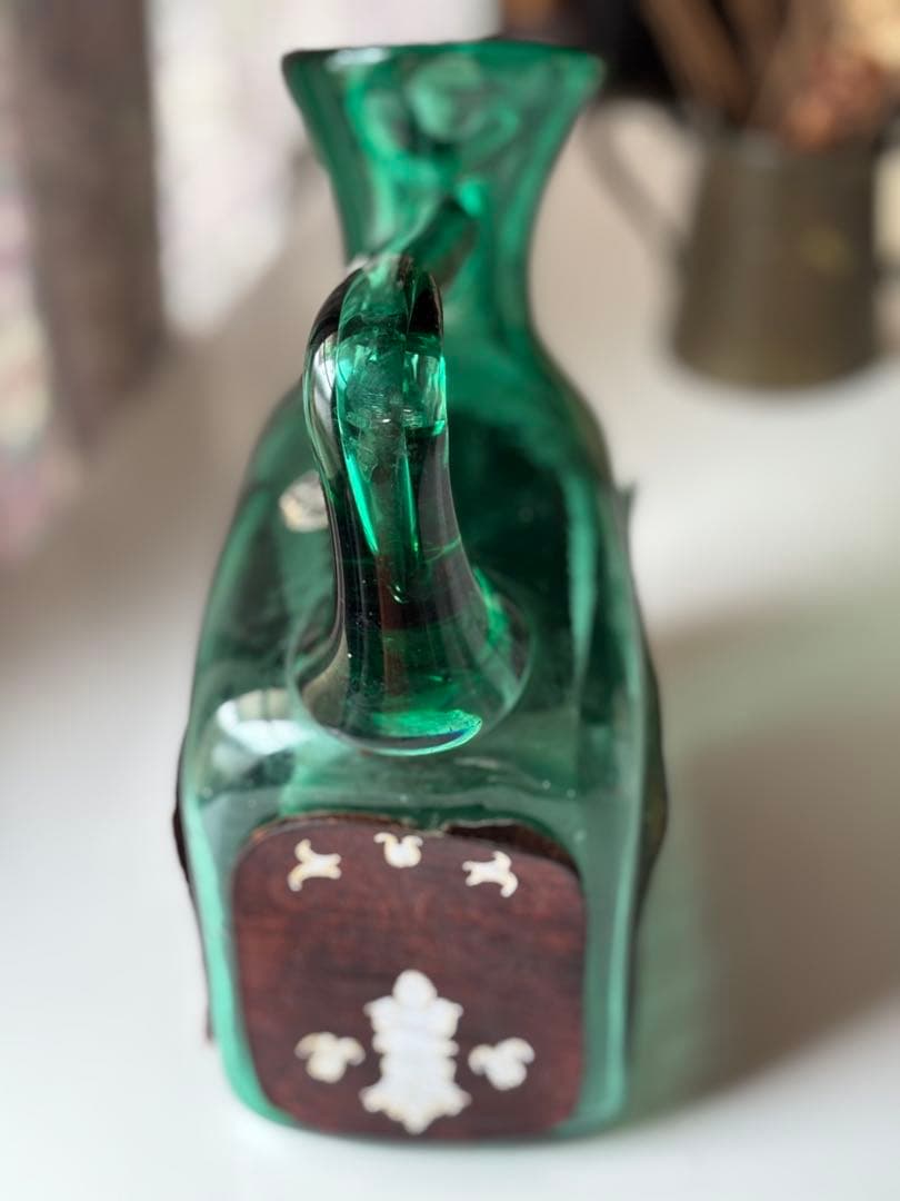 ガラス　角　ピッチャー　ハンドメイド　グリーン　希少　ヴィンテージ　工芸品