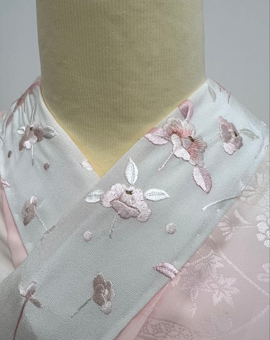 振り袖　フルセット　金彩加工　刺繍入り　長襦袢付　成人式　赤　641