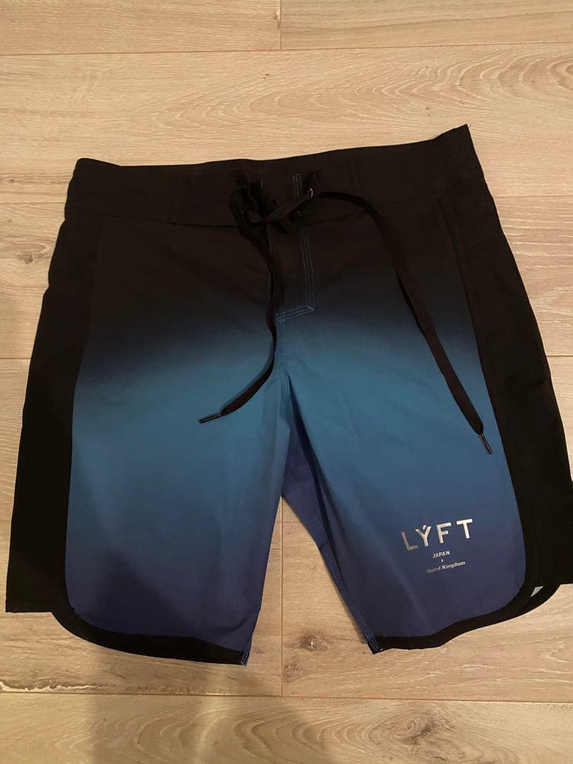 LYFT カネキンモデル　サーフパンツ