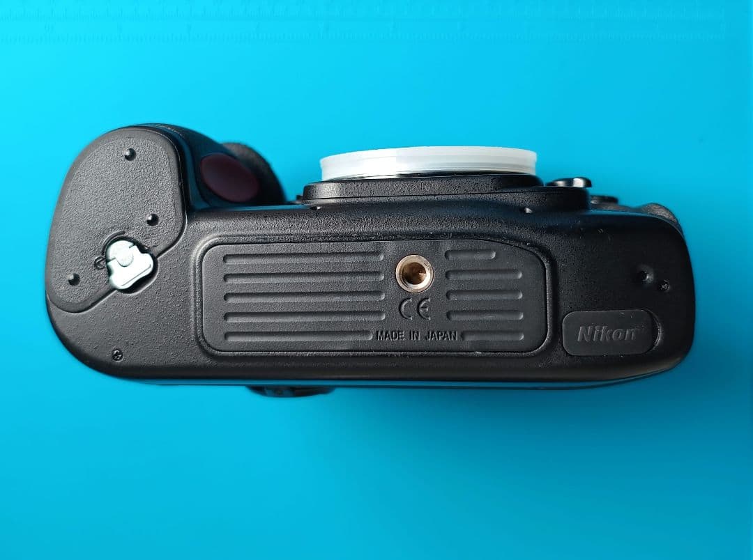 極上美品　 Nikon F100 動作確認済