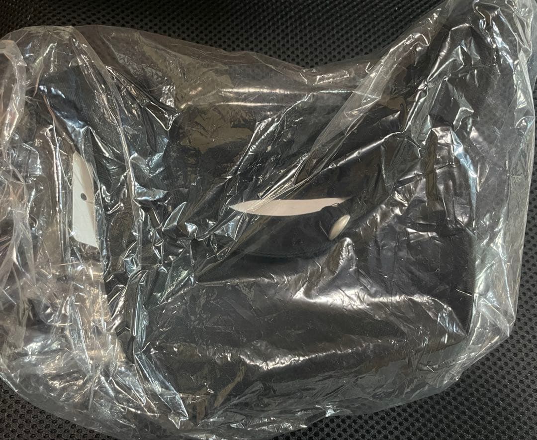 【新品】NEWERA 9TWENTY FLAGちいかわ ブラック　キャップ