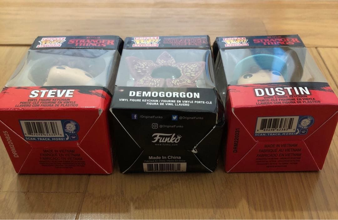 希少 ストレンジャーシングス FUNKO POP ダスティン キーチェーン