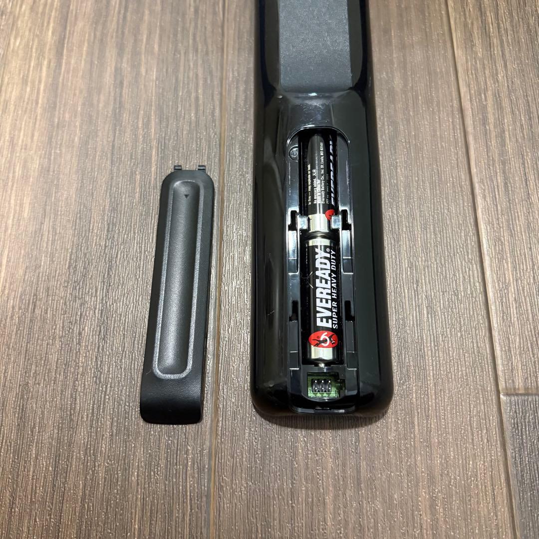 BOSE TV Sound System 本体とリモコン