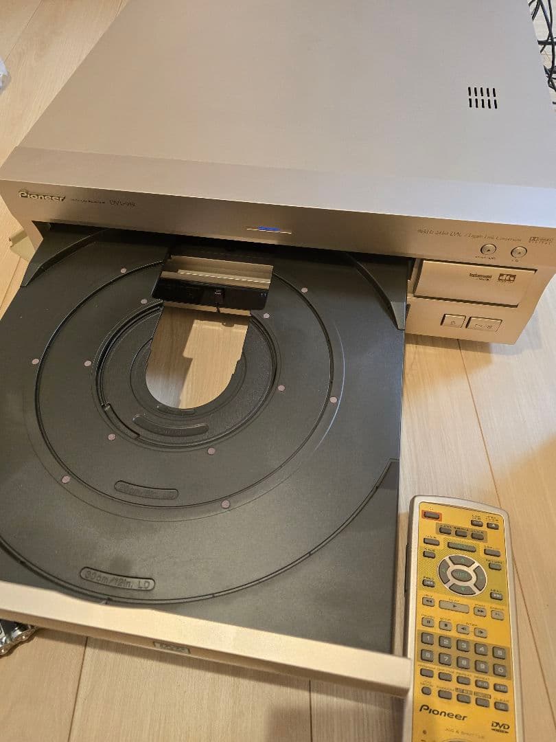 動作品　リモコン有　DVL-919 パイオニア 　レーザーディスクプレーヤー