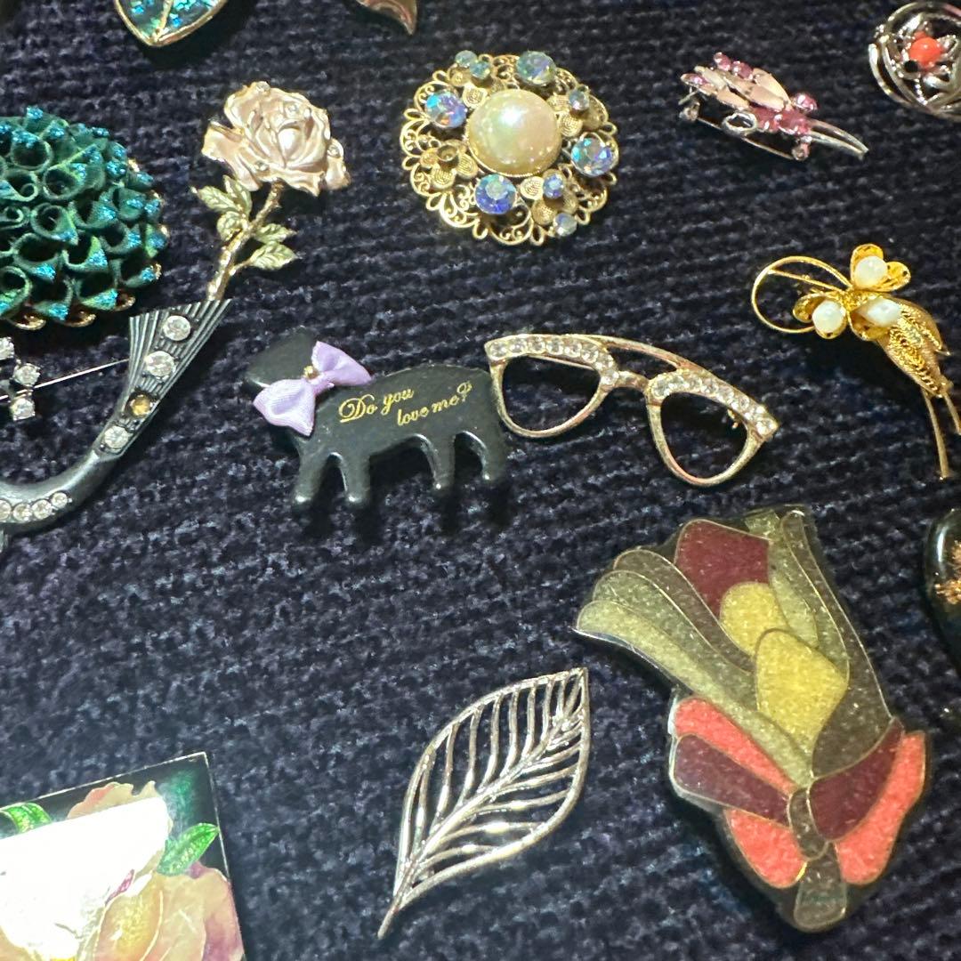 【vintage】ブローチ　130点以上　まとめ売り　大量