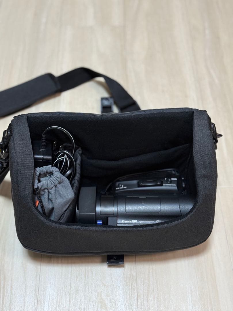 SONY ソニー 4K ビデオカメラ FDR-AX700