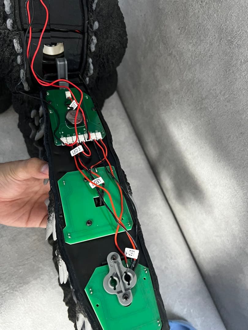 ゴジラを作る　デアゴスティーニ完成品