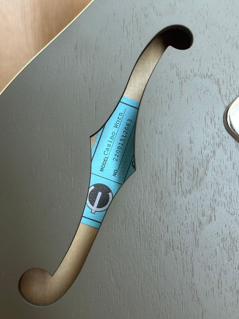 美品　Epiphone Casino Worn Olive Drab