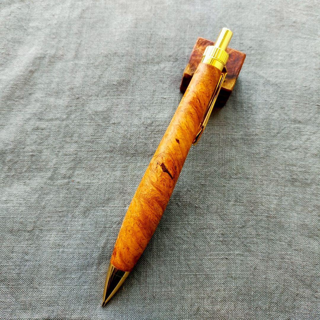 ハンドメイド　木軸シャープぺン　極上　花梨瘤　0.5mm　天然木　ゴールド