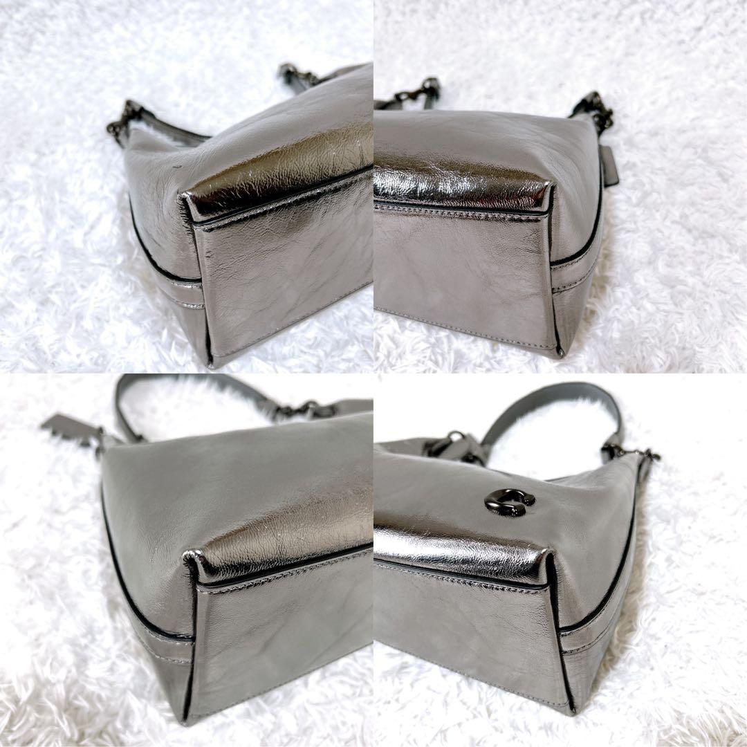 未使用級✨coach ジュリエット　メタリック　シルバー　ハンドバッグ　2way