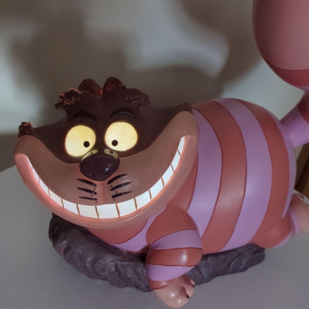 ディズニー　チェシャ猫 置物