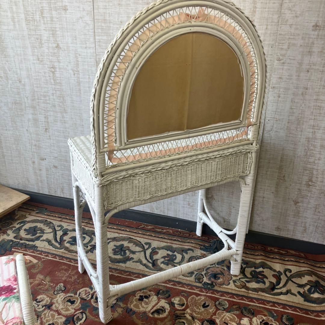 北欧レトロ 姫系 ラタンドレッサー 鏡台 椅子&ゴミ箱付き ビンテージ 古家具