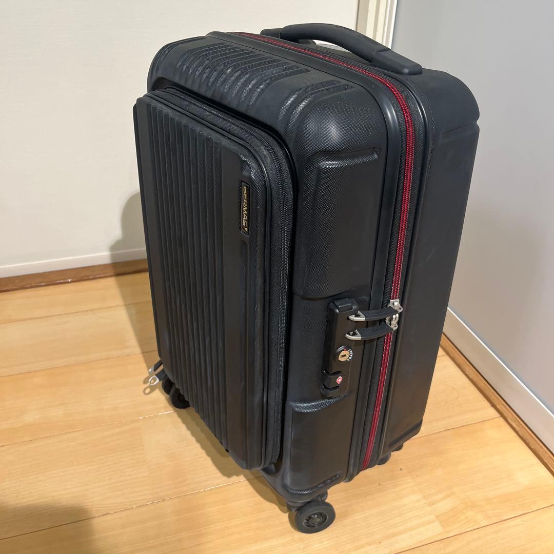 BERMAS マットブラック キャリーケース 中型 JAL MALL限定モデル