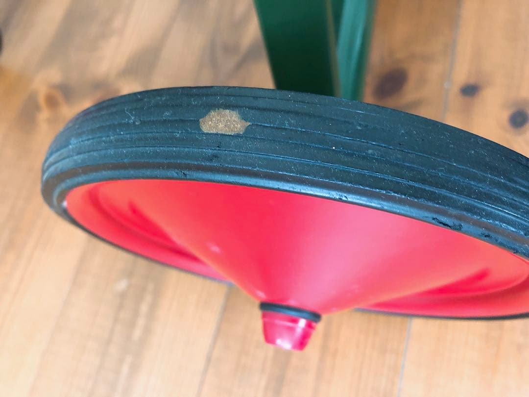 3輪車　室内のりもの　足漕ぎ　バギー