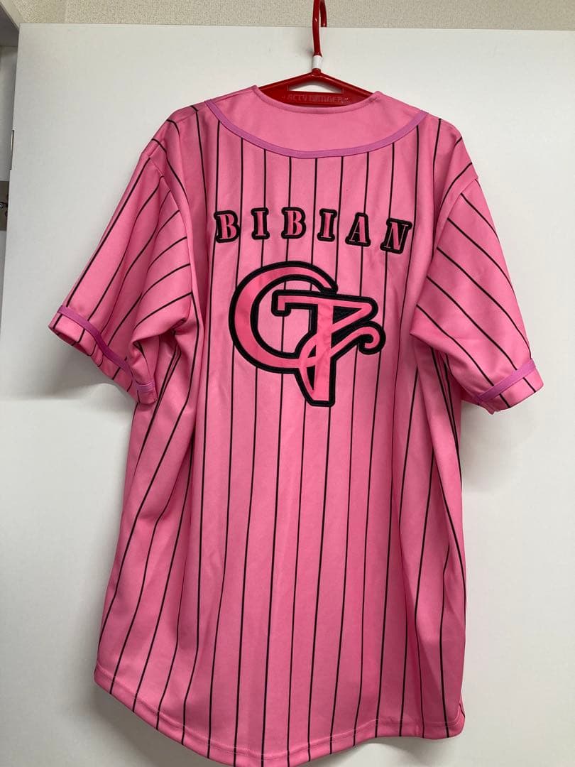 CANDY TUNE ピンクストライプTシャツ　村川緋杏