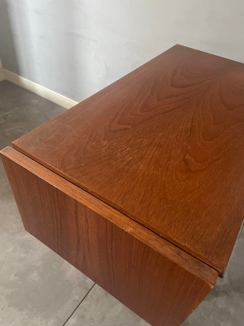 vintage euro　チーク サイドテーブル　ソーイングテーブル　チェスト