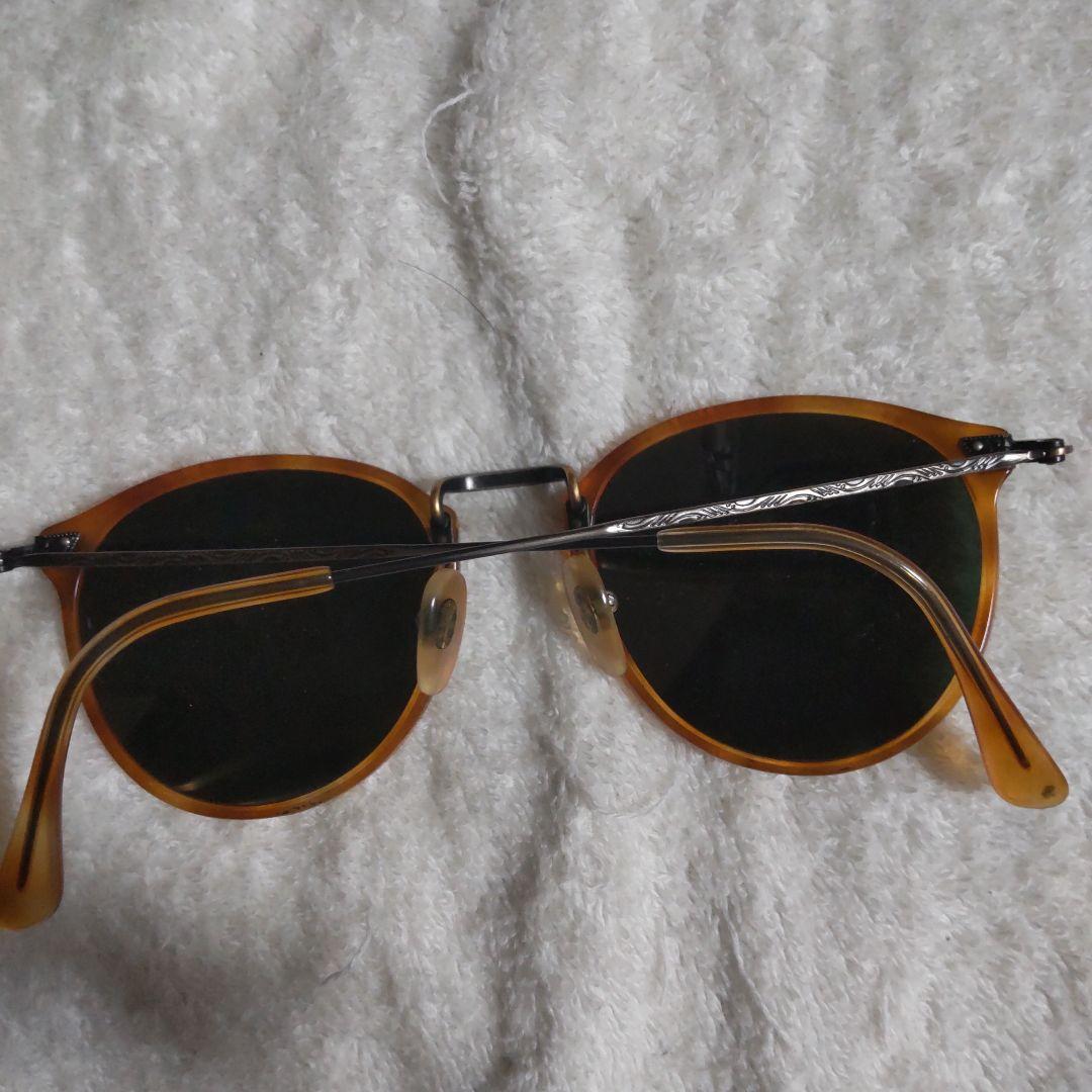 舘ひろし貴重移動サングラス