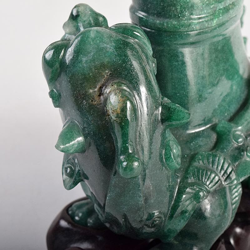 中国　玉石碧玉彫刻　神獣形　飾壷　置物　唐木台付　U　R8768