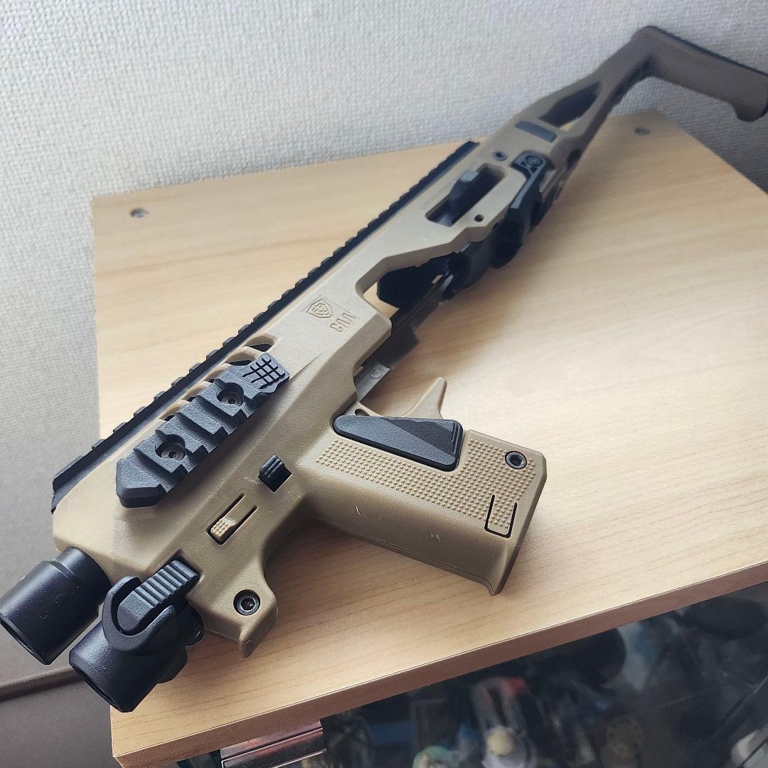 CAA グロックカービンキット タンカラー ライト付き