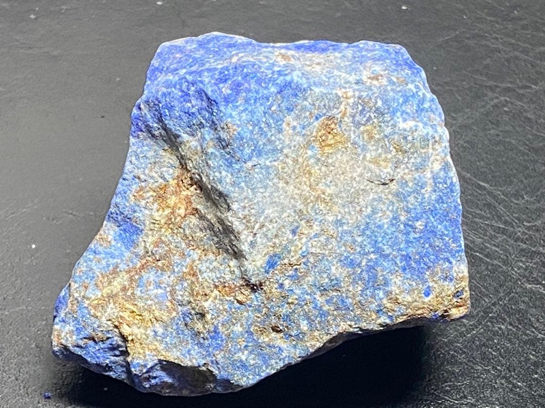 ラピスラズリ　原石　161g