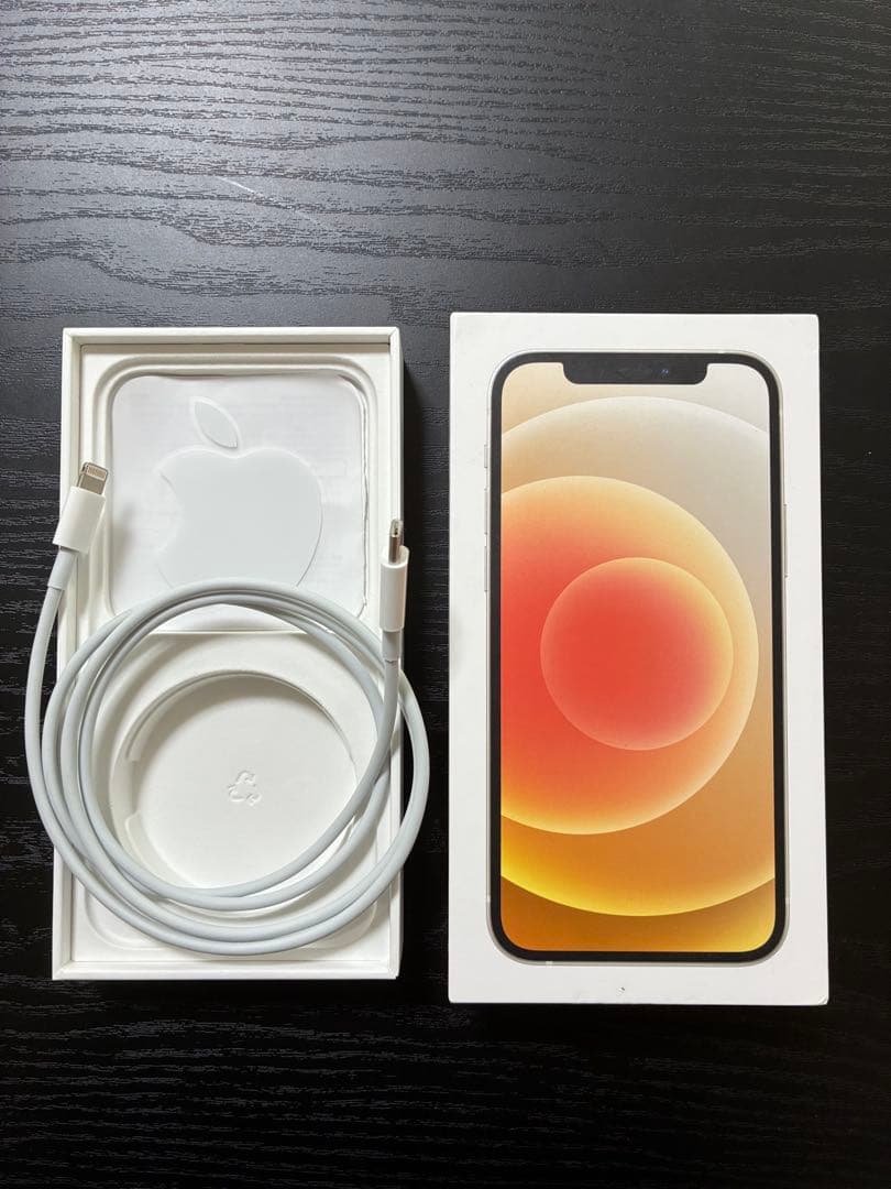 【即使用可】Apple iPhone 12 128GB ホワイト