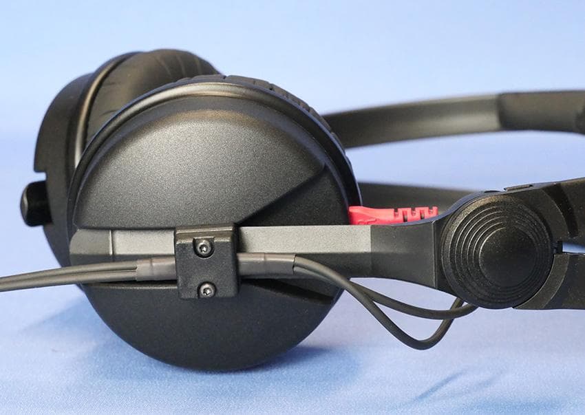 ゼンハイザー　HD25　密閉型ヘッドホン