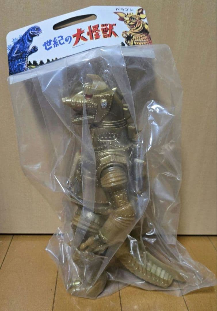 ゴジラ・ストア限定　マルサン　メカゴジラ350　50thゴールド 世紀の大怪獣