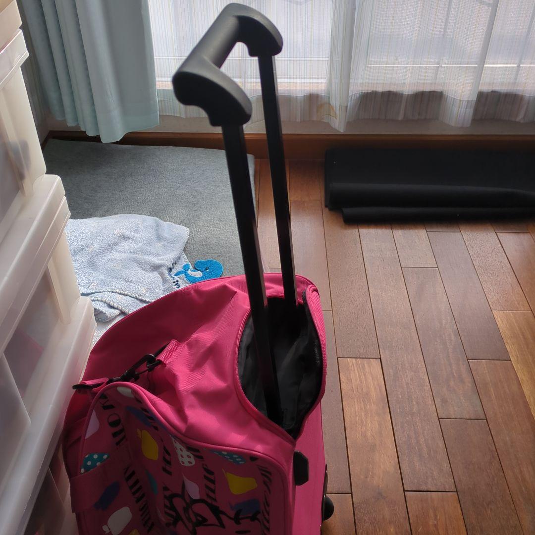 HelloKittyキャリーケース新品未使用