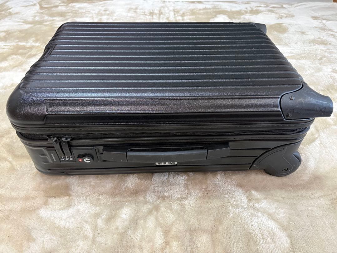 RIMOWA 機内持ち込み32L サルサ　送料込