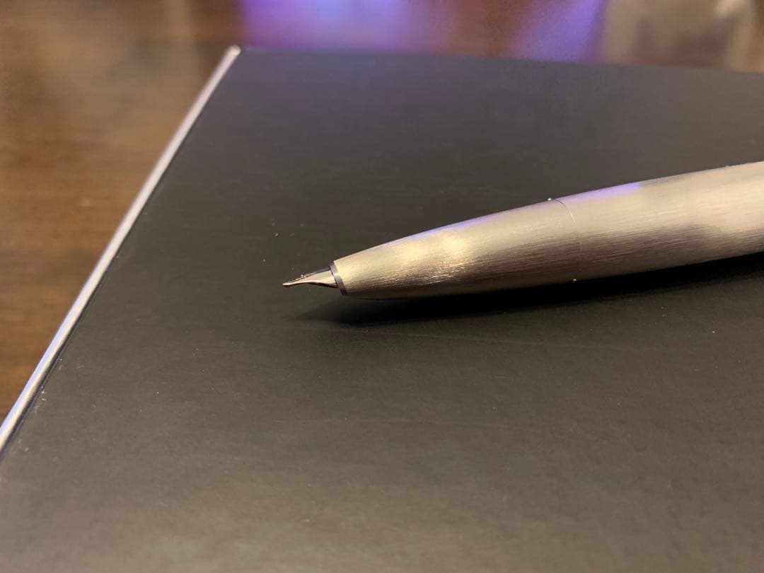 ラミー2000 プレミエステンレス　万年筆　EF