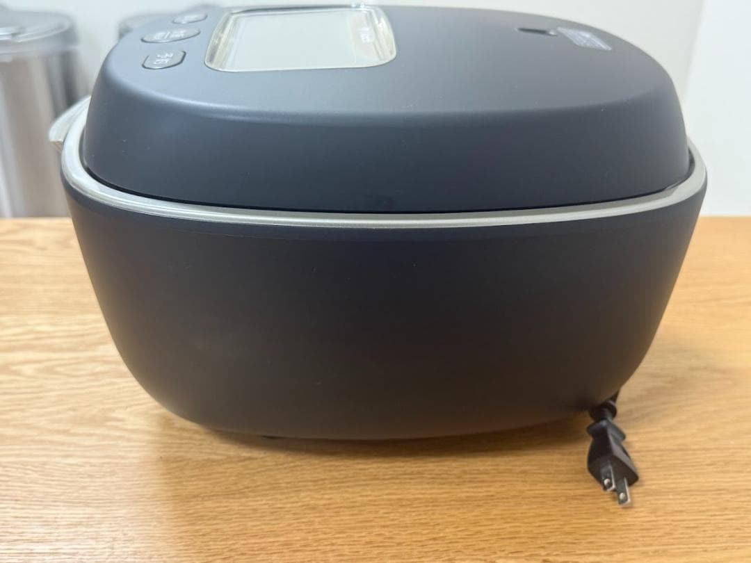 タイガー土鍋圧力IHジャー炊飯器 土鍋ご泡火炊き 5.5合炊き スレートブラック