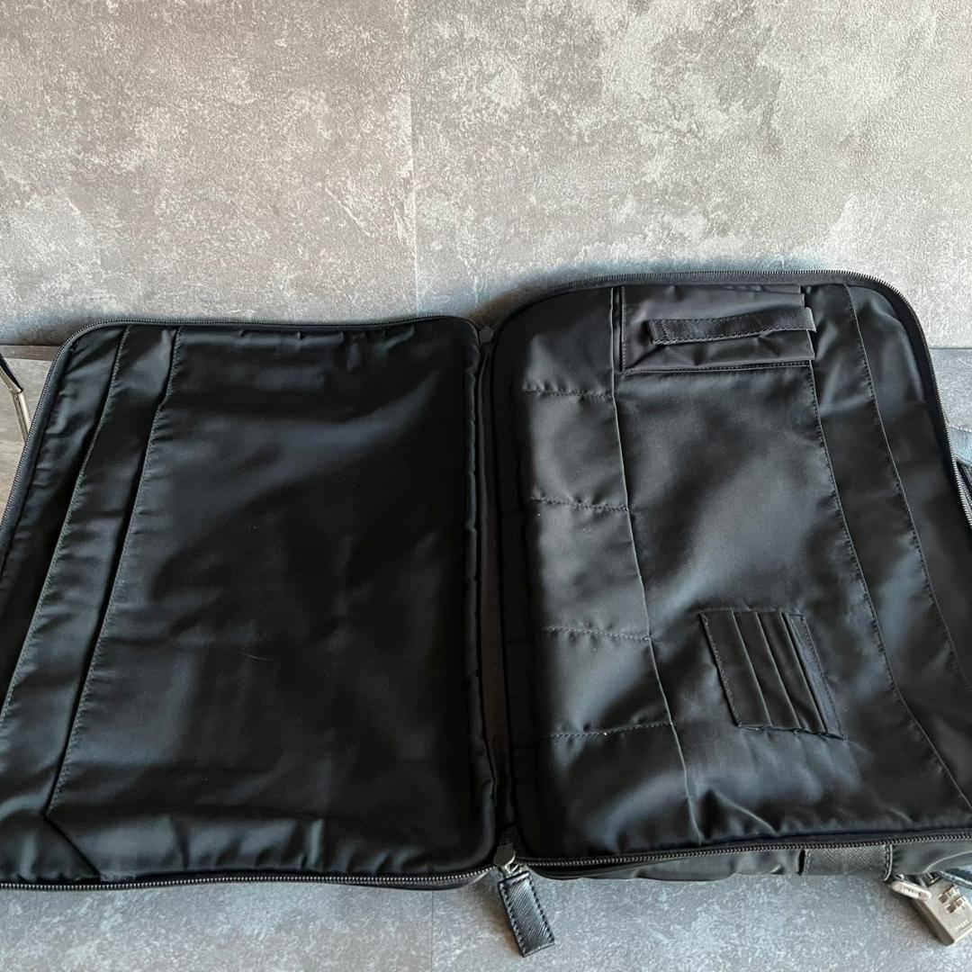 ⭐️PRADA⭐️プラダ ビジネスバッグ ブリーフケース ナイロン 三角ロゴ 黒