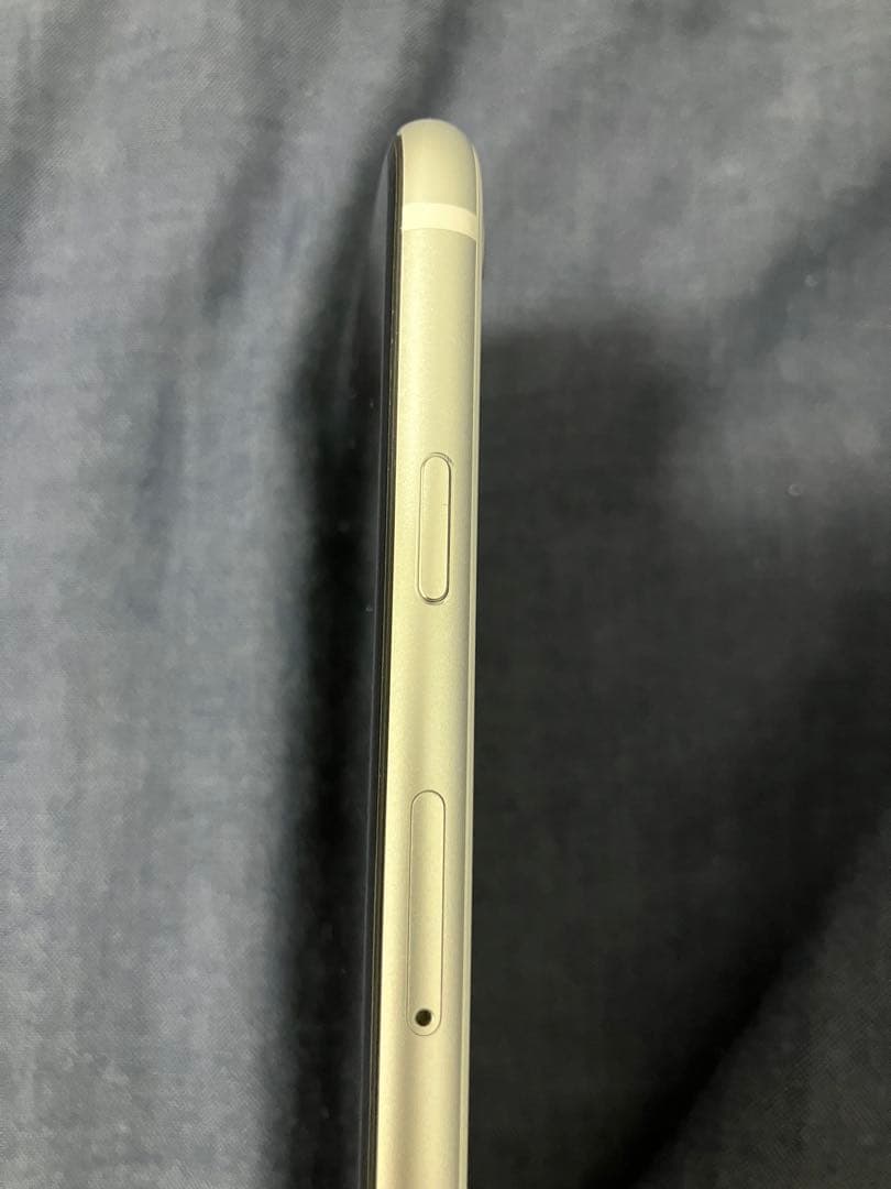 iPhoneSE2 (iPhoneSE 第二世代) 64GB ホワイト