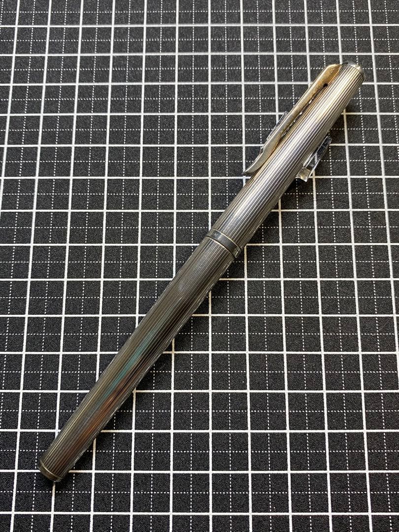 PLATINUM Riviere Sterling-Silver 万年筆　字幅F