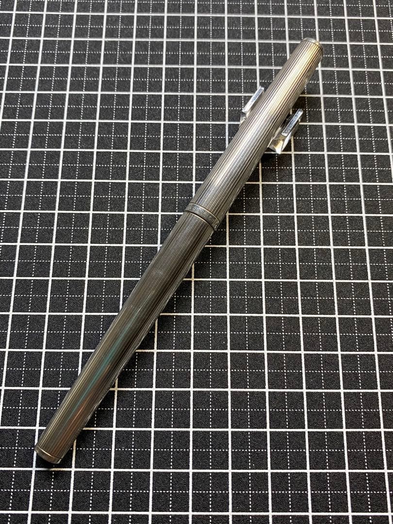 PLATINUM Riviere Sterling-Silver 万年筆　字幅F