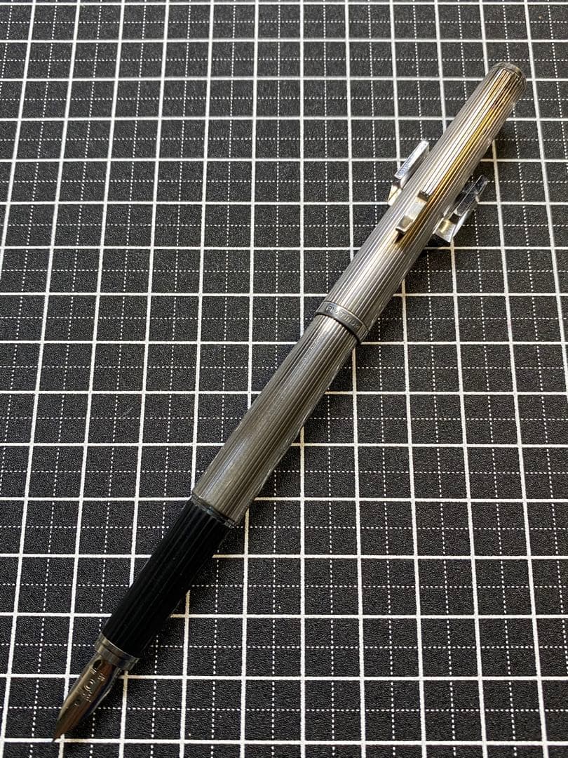 PLATINUM Riviere Sterling-Silver 万年筆　字幅F
