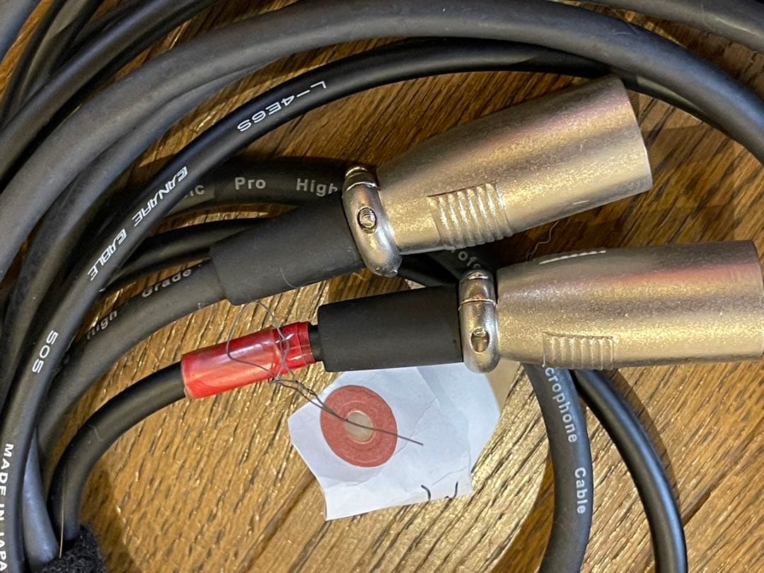 オーディオ ケーブル　プラグ 類　画面全部　映像　カラオケ