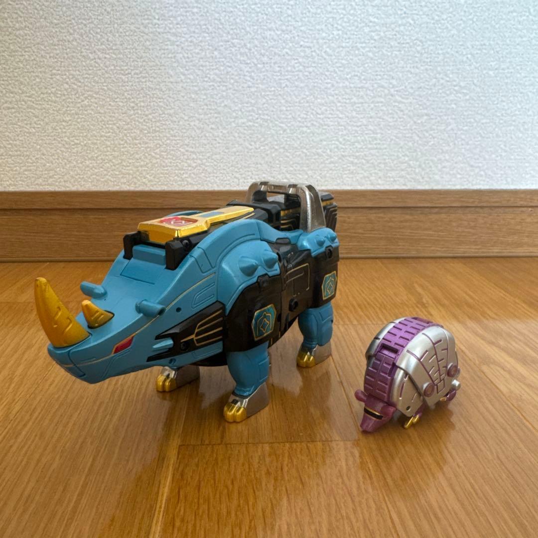 百獣戦隊ガオレンジャー　ガオライノス&ガオマジロ