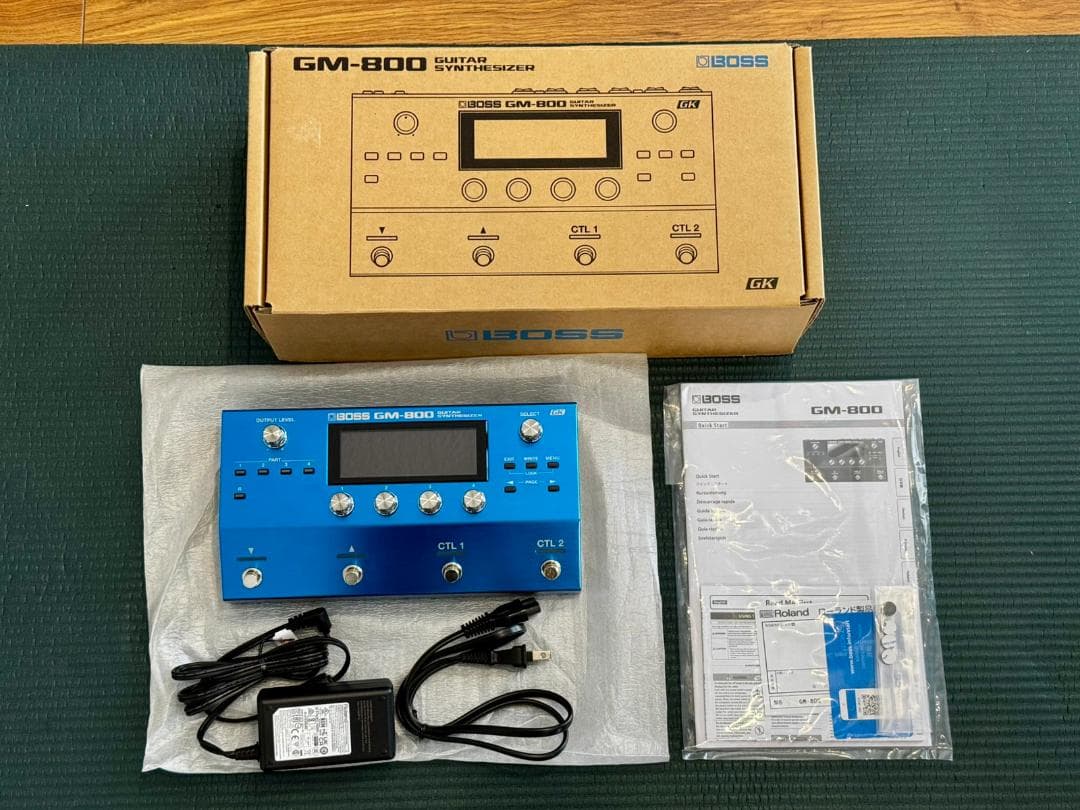 BOSS GM-800 Guitar Synthesizer ギター シンセ