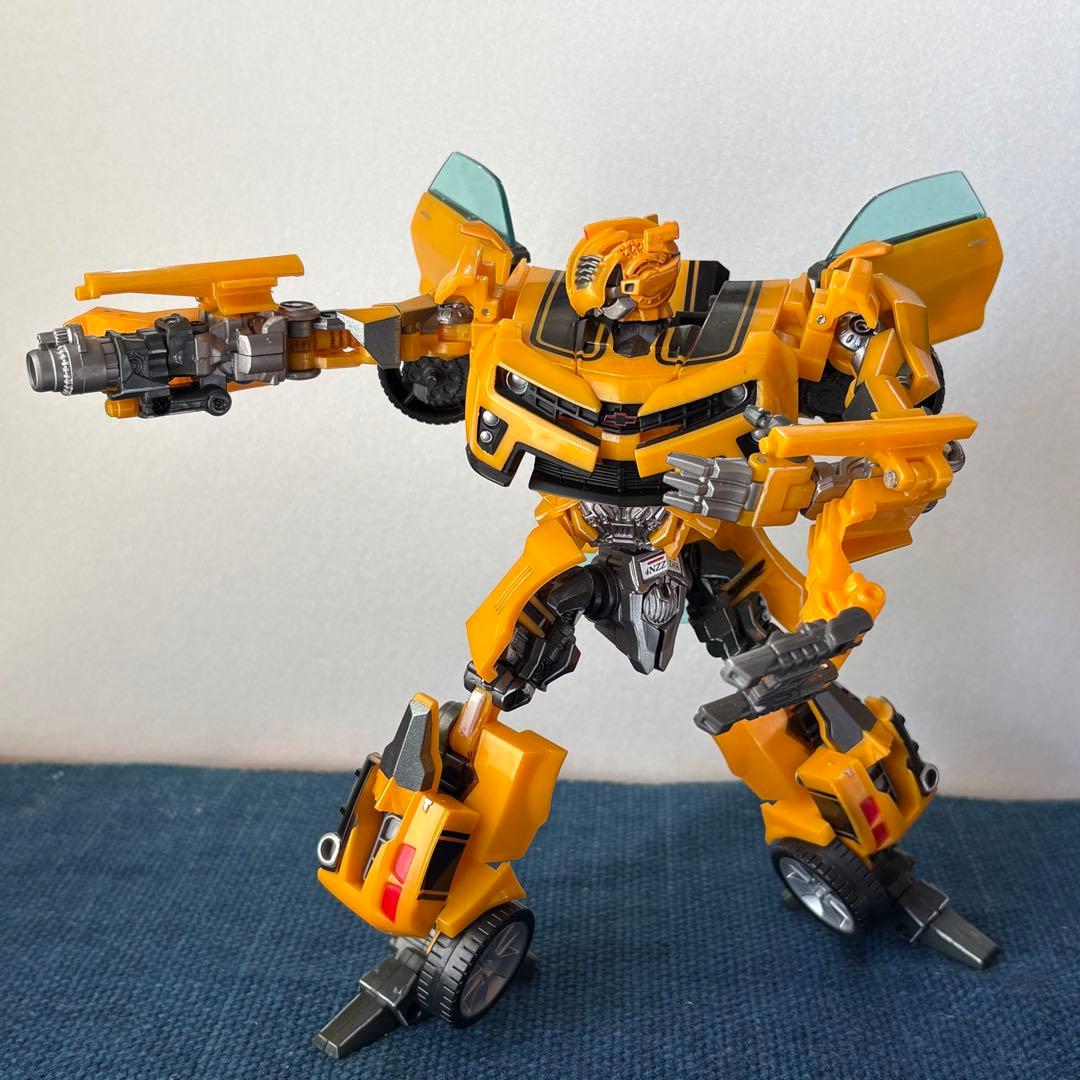 【美品】トランスフォーマー RA-21 バンブルビー フィギュア 正規品