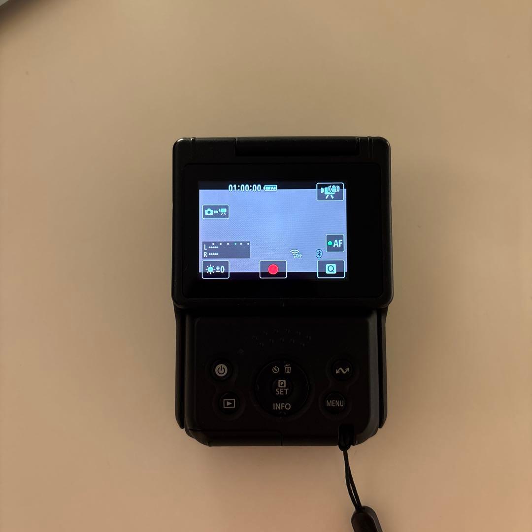 ビデオカメラ CANON power shot V10