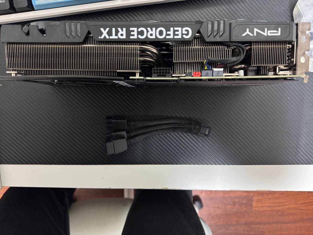 PNY GeForce RTX 4070Ti 12GB GDDR6X 激安