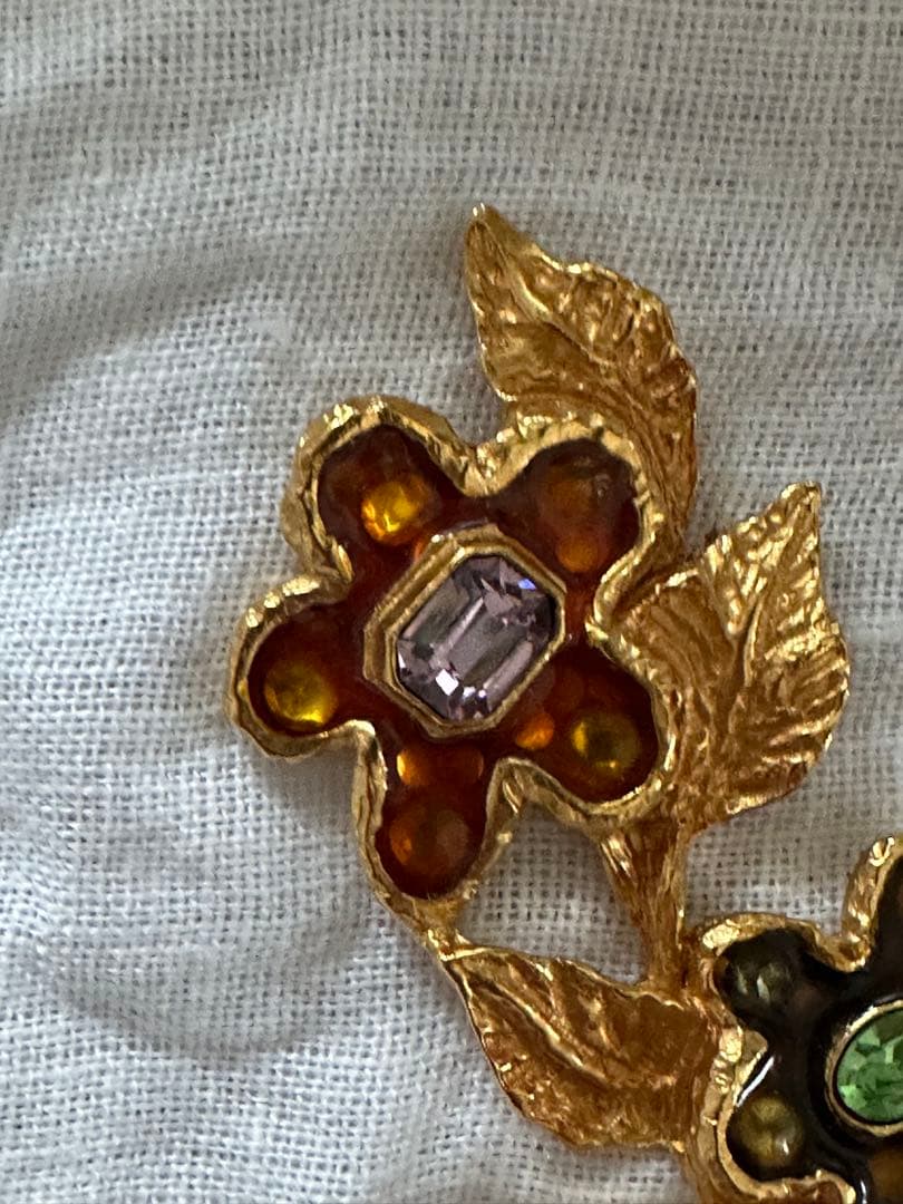 難あり⭐︎クリスチャンラクロワ⭐︎ブローチ