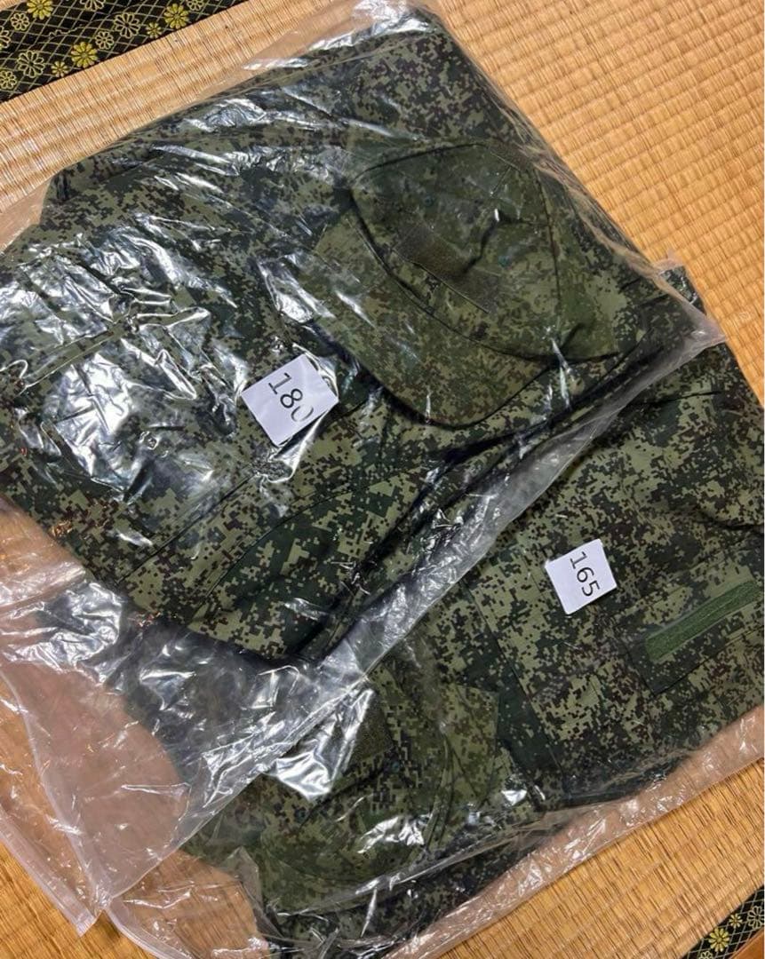 新品　ロシア軍/北朝鮮軍迷彩戦闘服 上下帽子セット　戦争