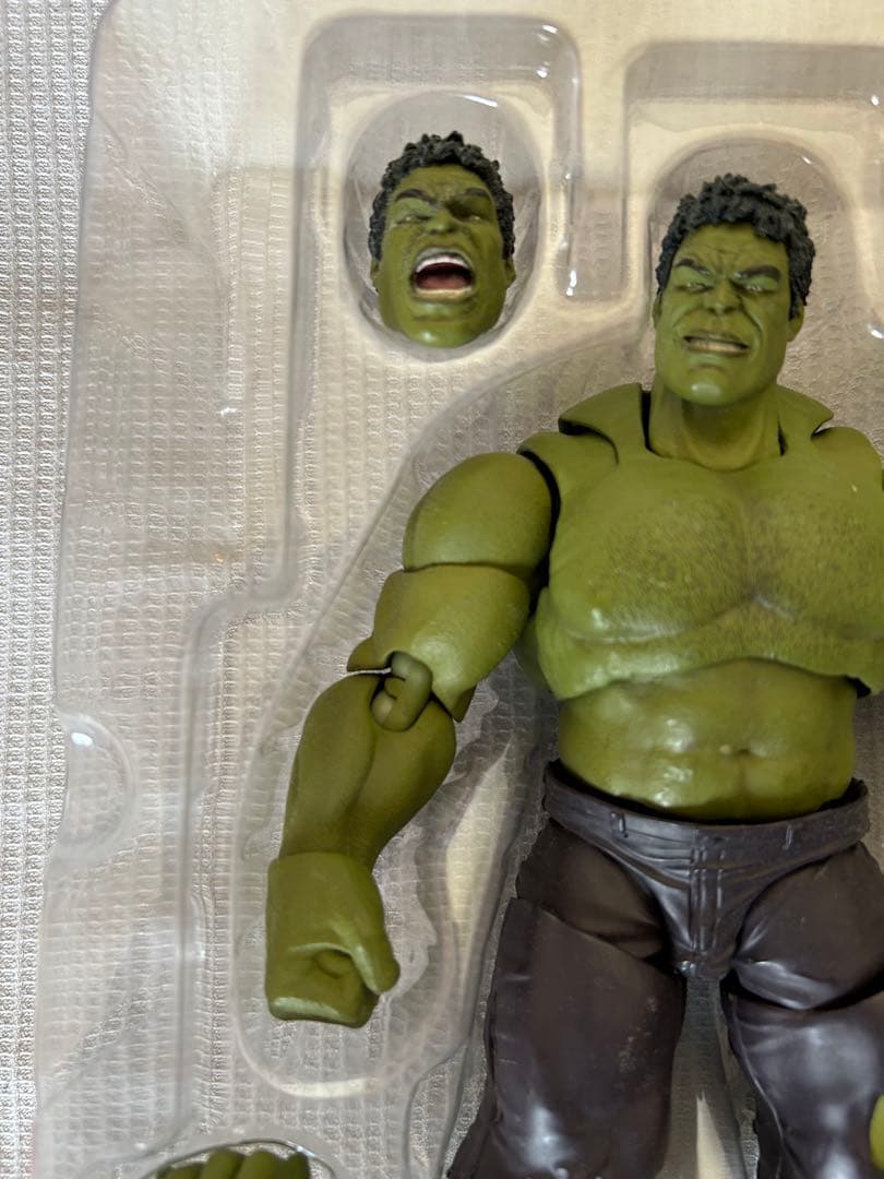 ハルク フィギュア 交換用パーツ付き